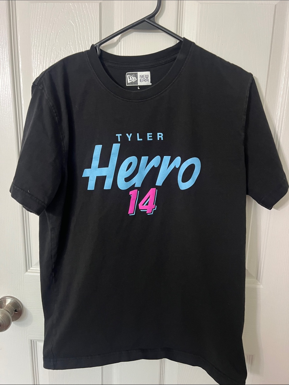 Tyler Herro Heat tshirt